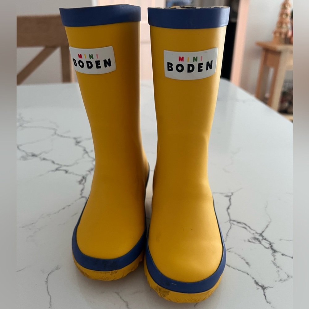 Mini Boden Wellies Yellow